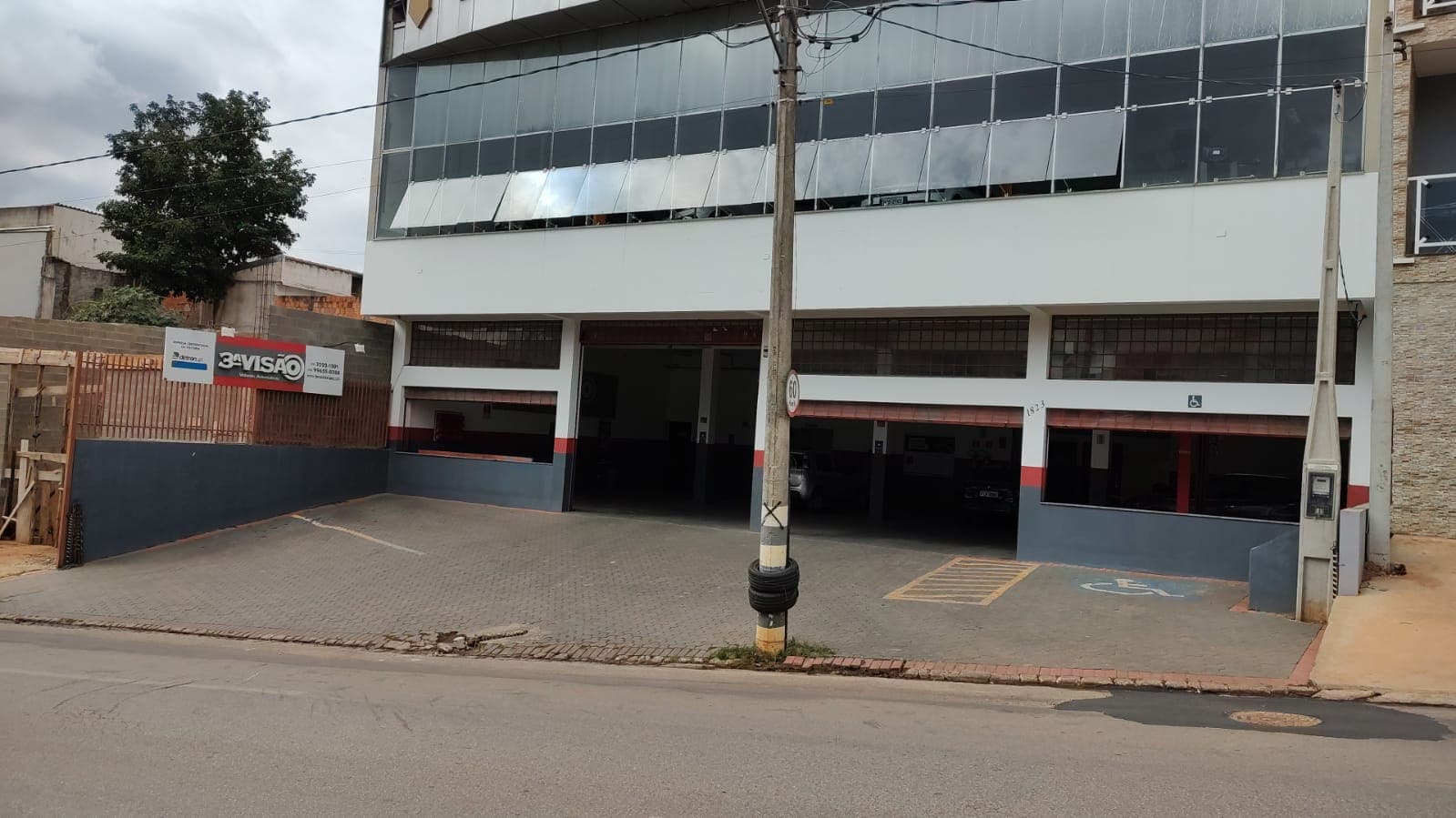 Foto da unidade undefined